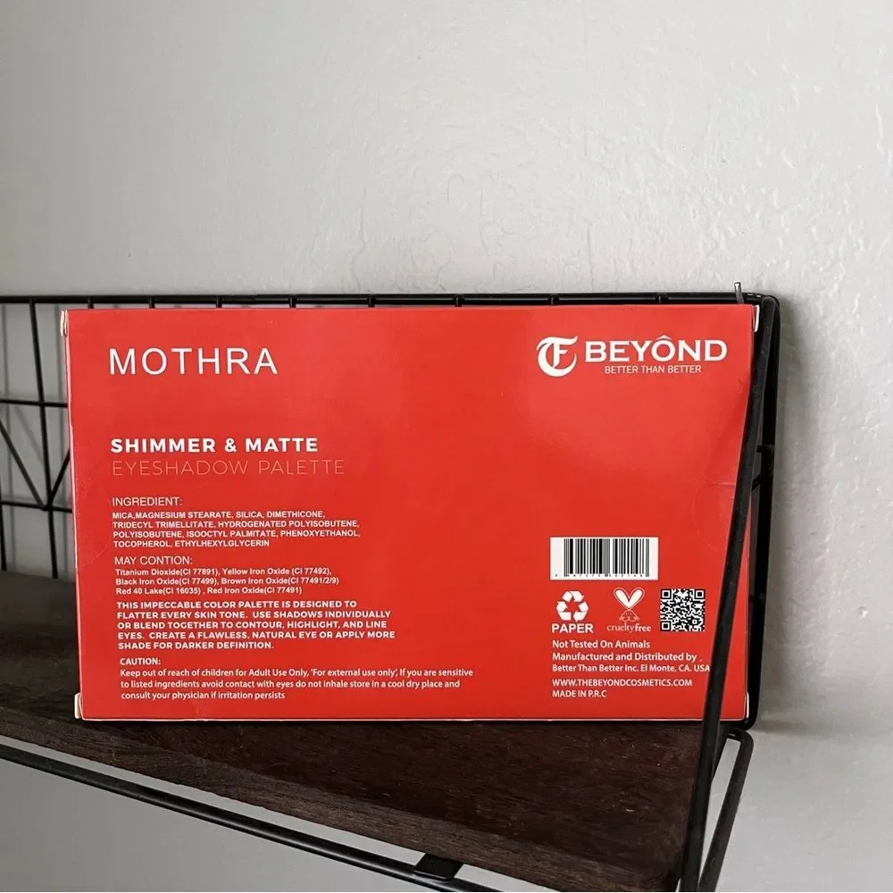 Beyond Mothra 18 Colors Shimmer & Matte Highly Pigment Eyeshadow Palette